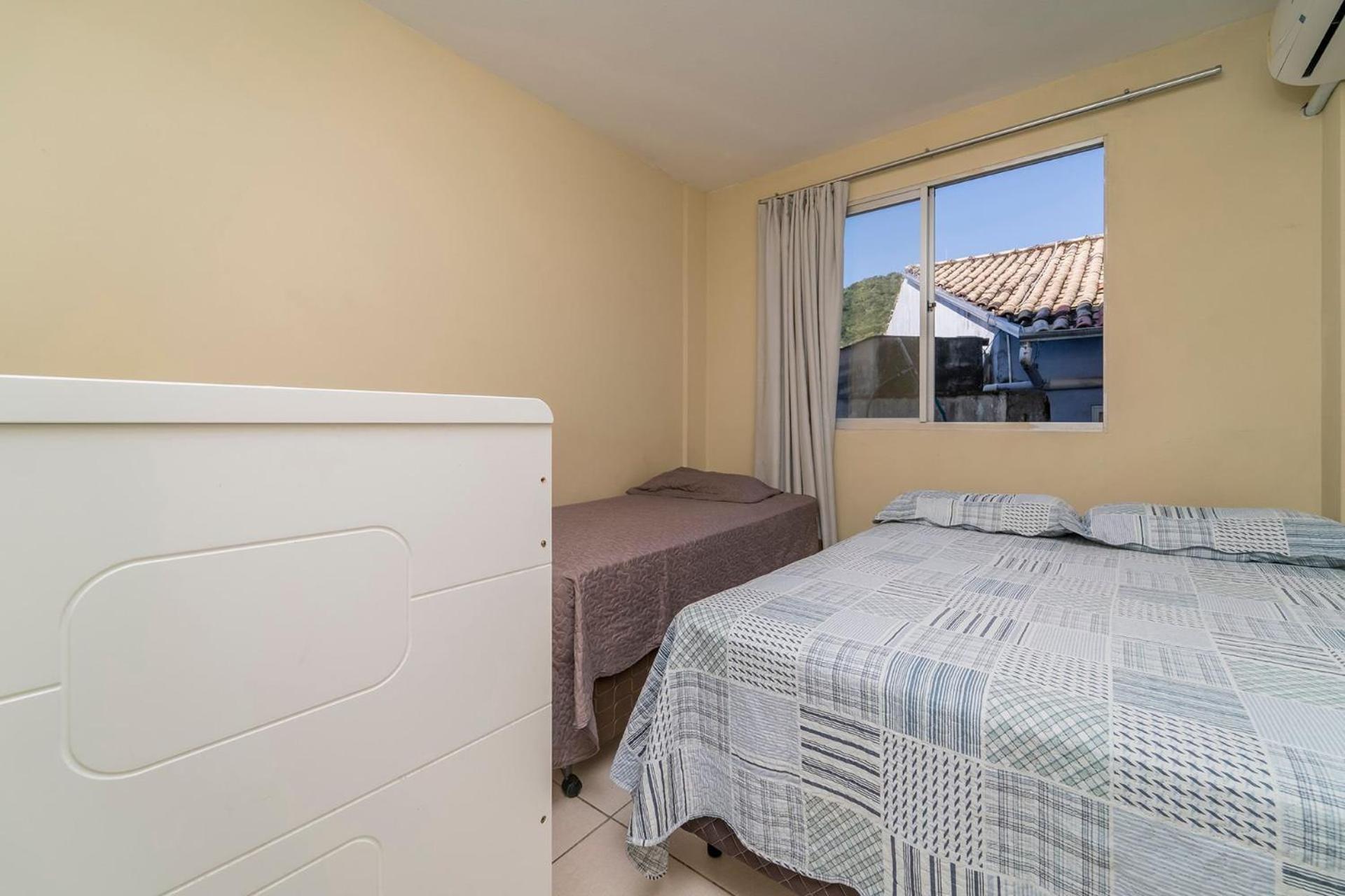 Residencial Eu Quero Sossego Apartment บอมบินญัส ภายนอก รูปภาพ